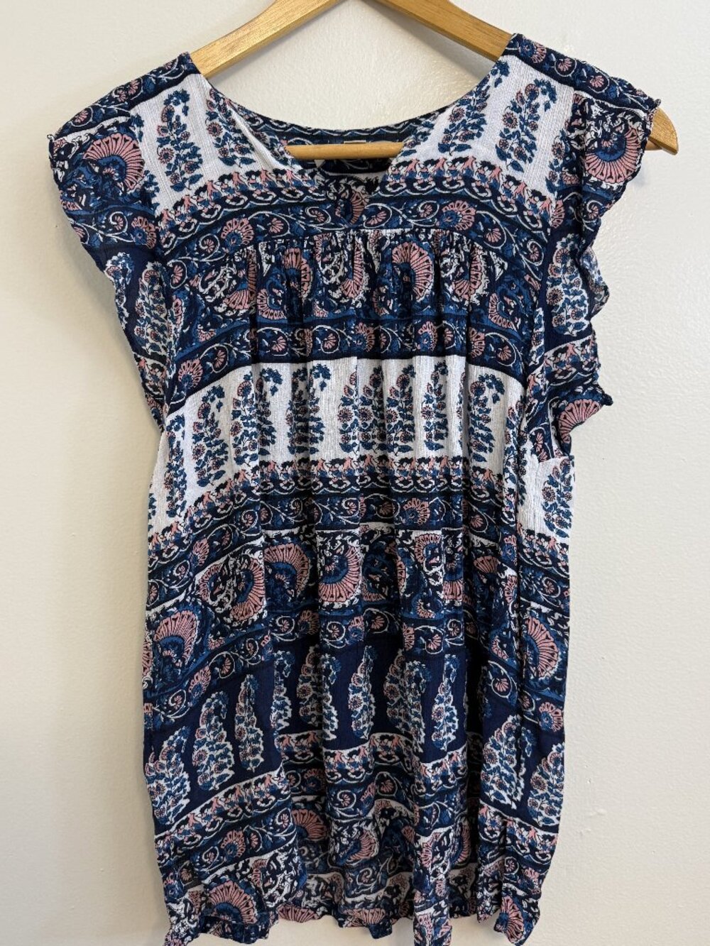Loft Blouse Womens Small, Blue Print Sleeveless Pullover Flowy Boho